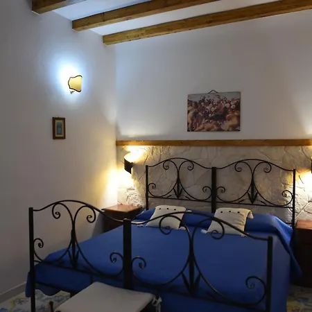 Oda ve Kahvaltı Antico Palmento
