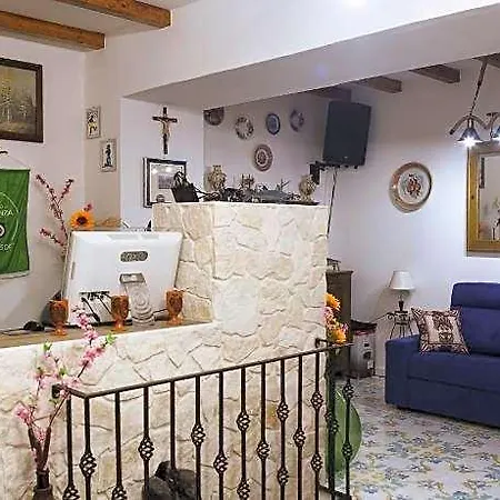 Antico Palmento Couette-café Lipari (Isola Lipari)