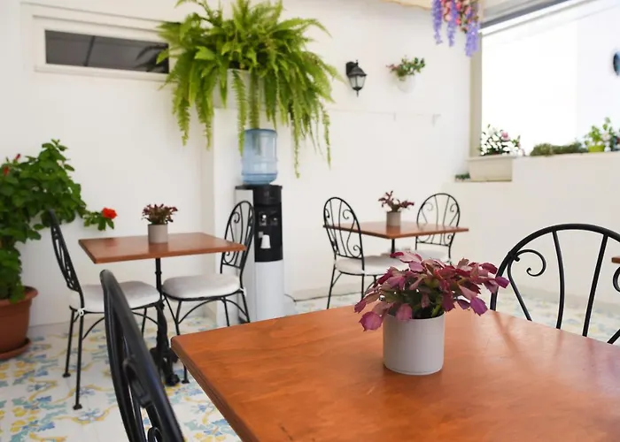 Bed and Breakfast Antico Palmento Λίπαρι